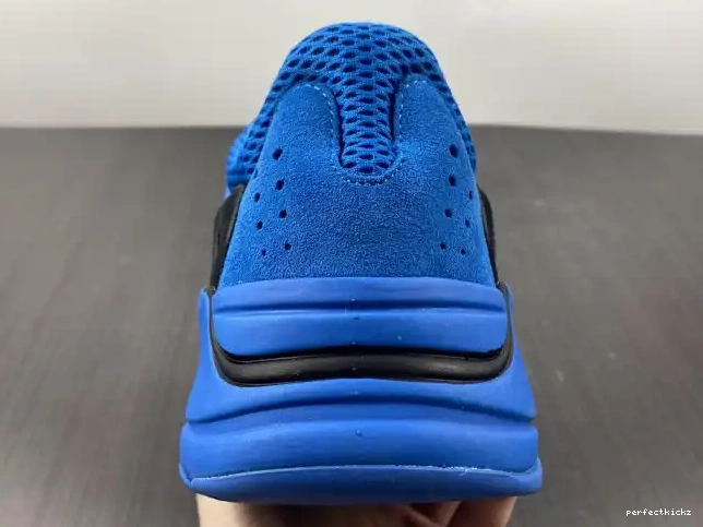 BLUE 700 ADIDAS HI-RES HP6674 BOOST YEEZY 0701